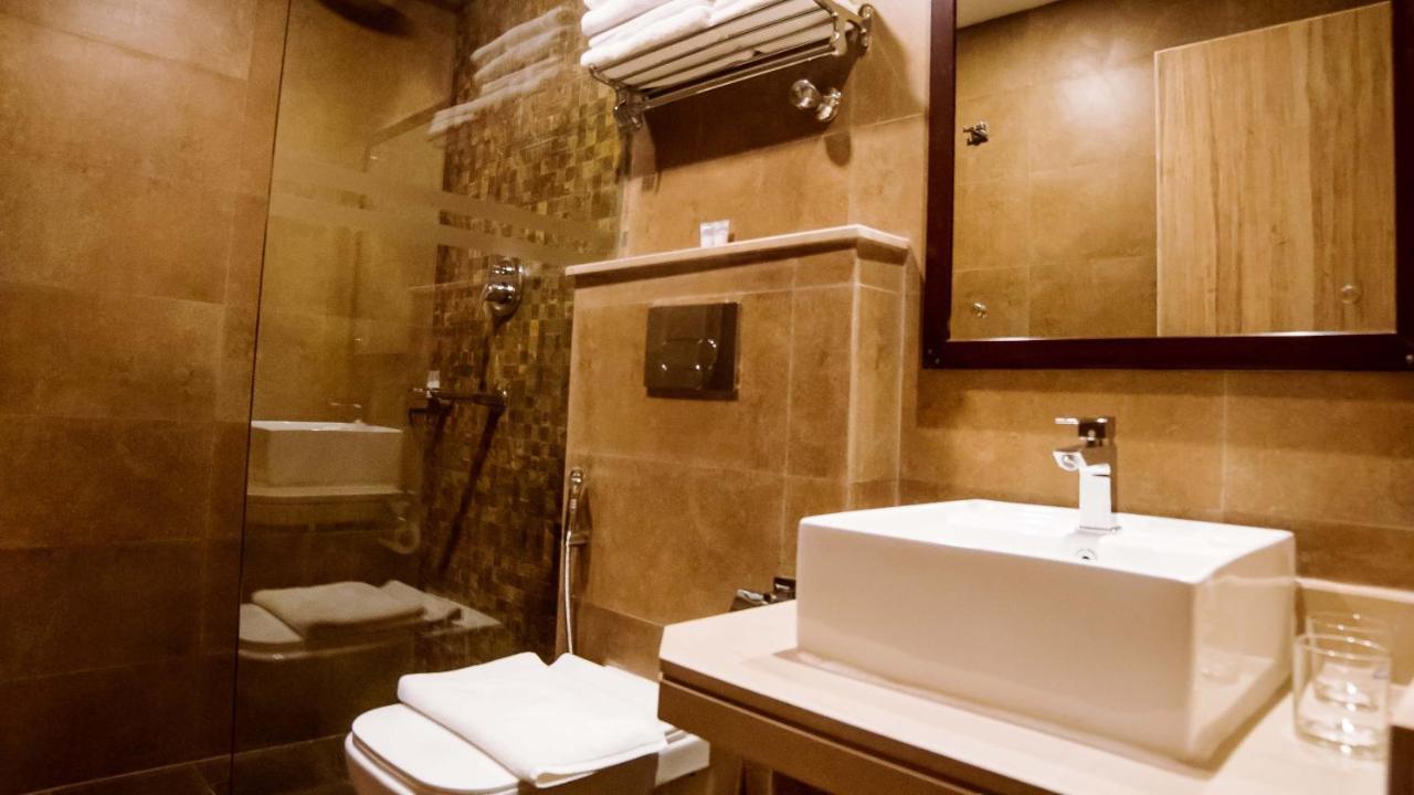 Aabas Pokhara By Barahi Hospitality Hotell Eksteriør bilde