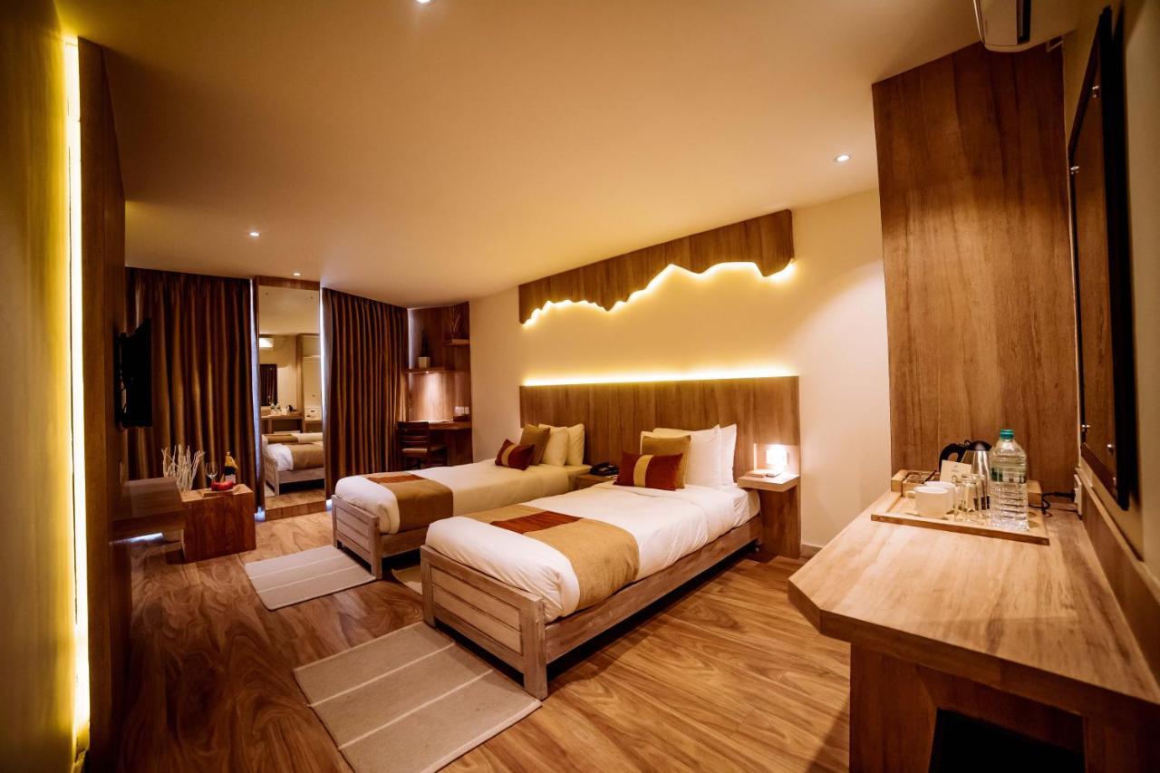 Aabas Pokhara By Barahi Hospitality Hotell Eksteriør bilde