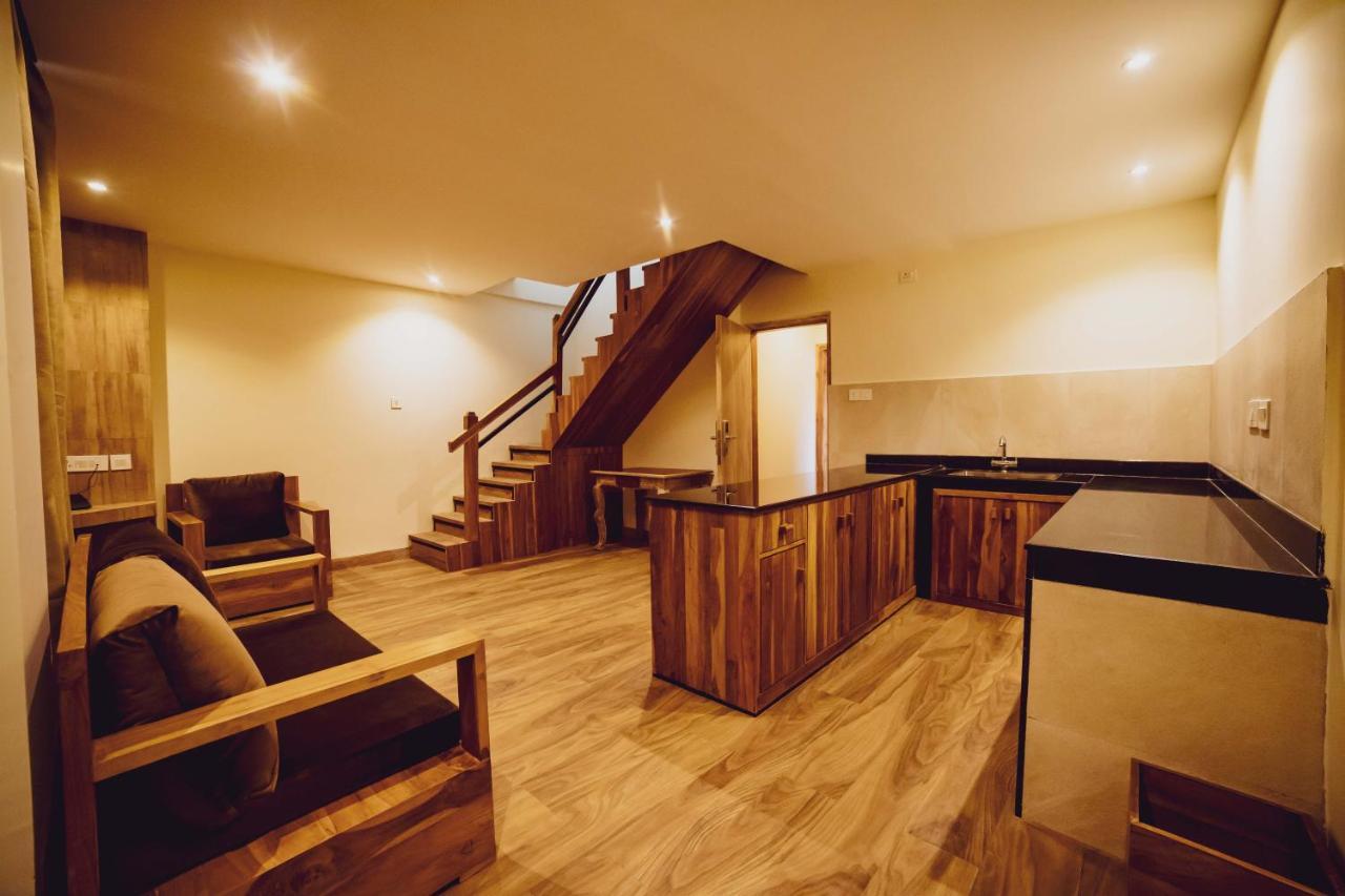 Aabas Pokhara By Barahi Hospitality Hotell Eksteriør bilde