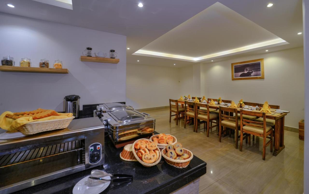 Aabas Pokhara By Barahi Hospitality Hotell Eksteriør bilde